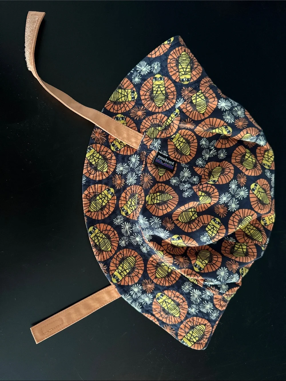 Patagonia Kids 2-5 yr: Orange & Black firefly Patterned Sun Hat w/ Chin Strap